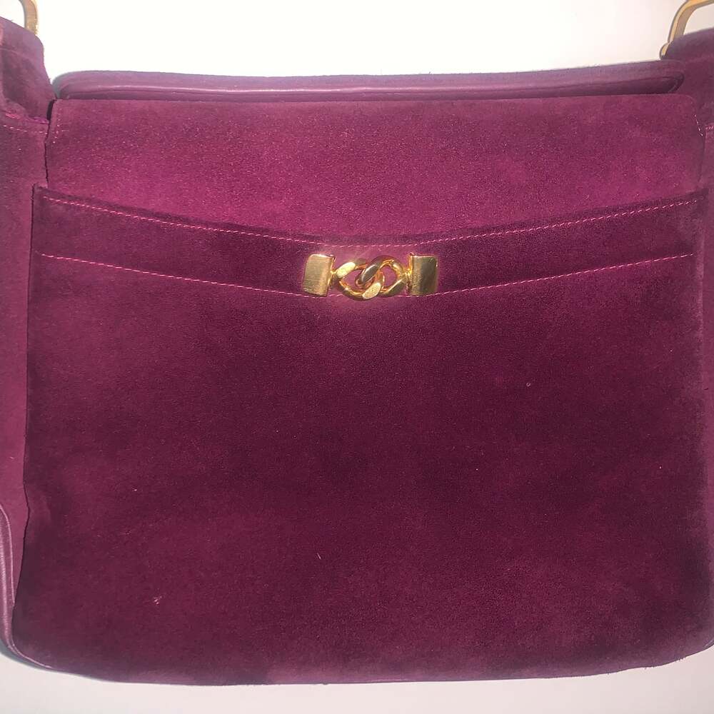 Mid-Century Magenta Suede Handbag – Colberts Original, Satin Lining, Gold Detail